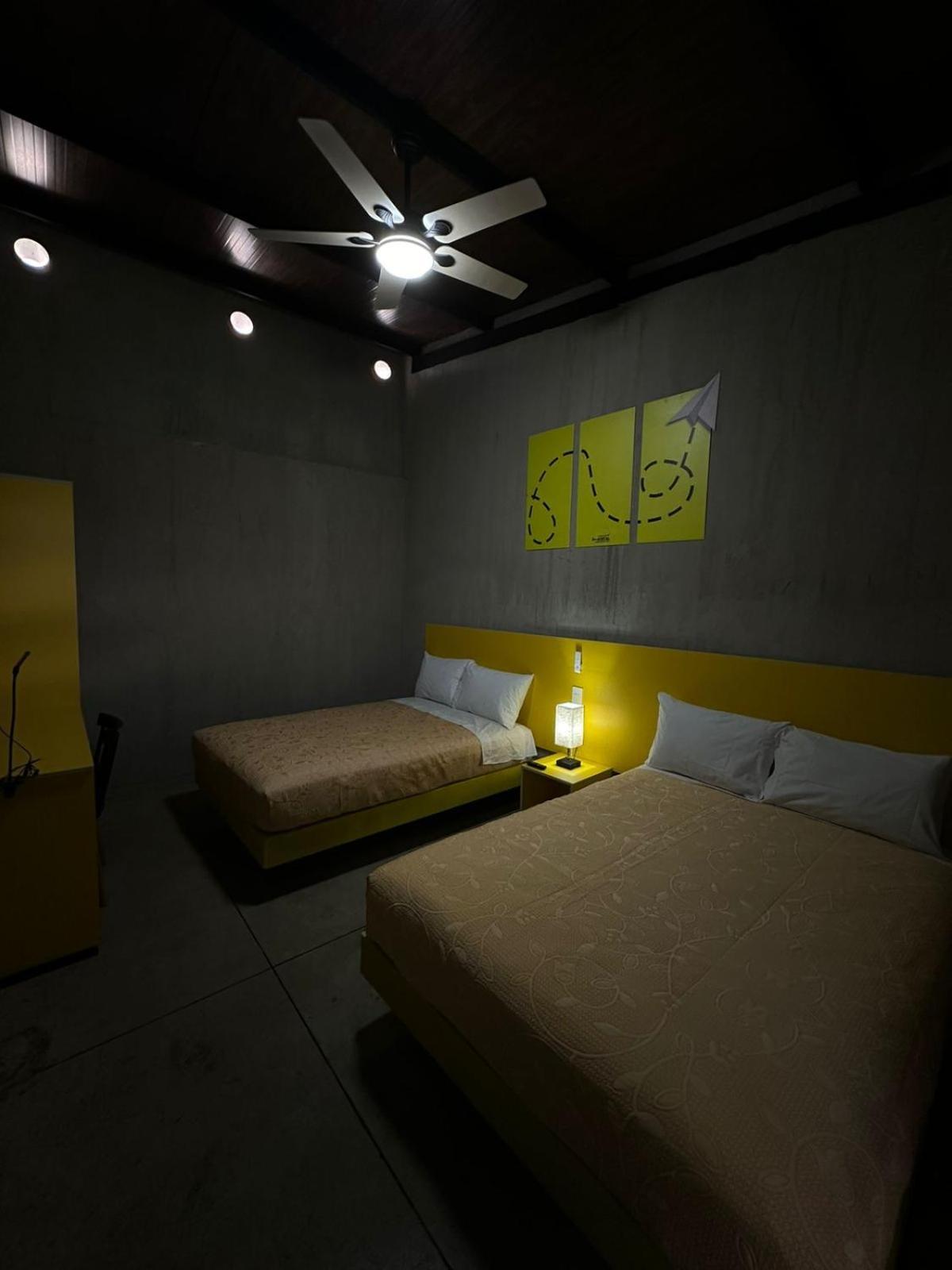 Check Inn Hostal Aeropuerto Gdl Las Pintas Экстерьер фото